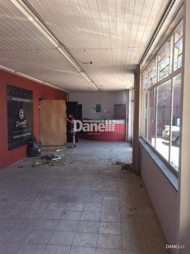 Ponto Comercial à venda no Centro: Ponto Comercial à venda, Centro - Pindamonhangaba/SP